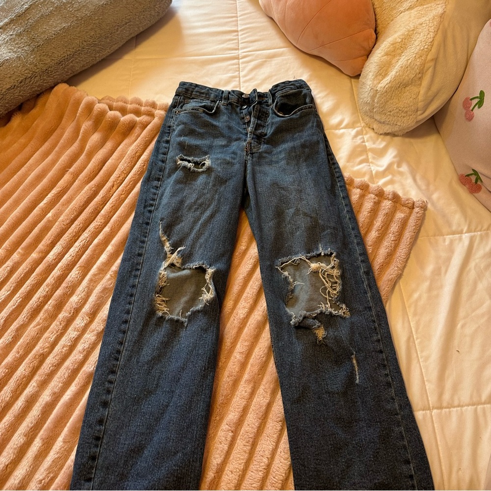 wildfable destressed mom jeans size 2